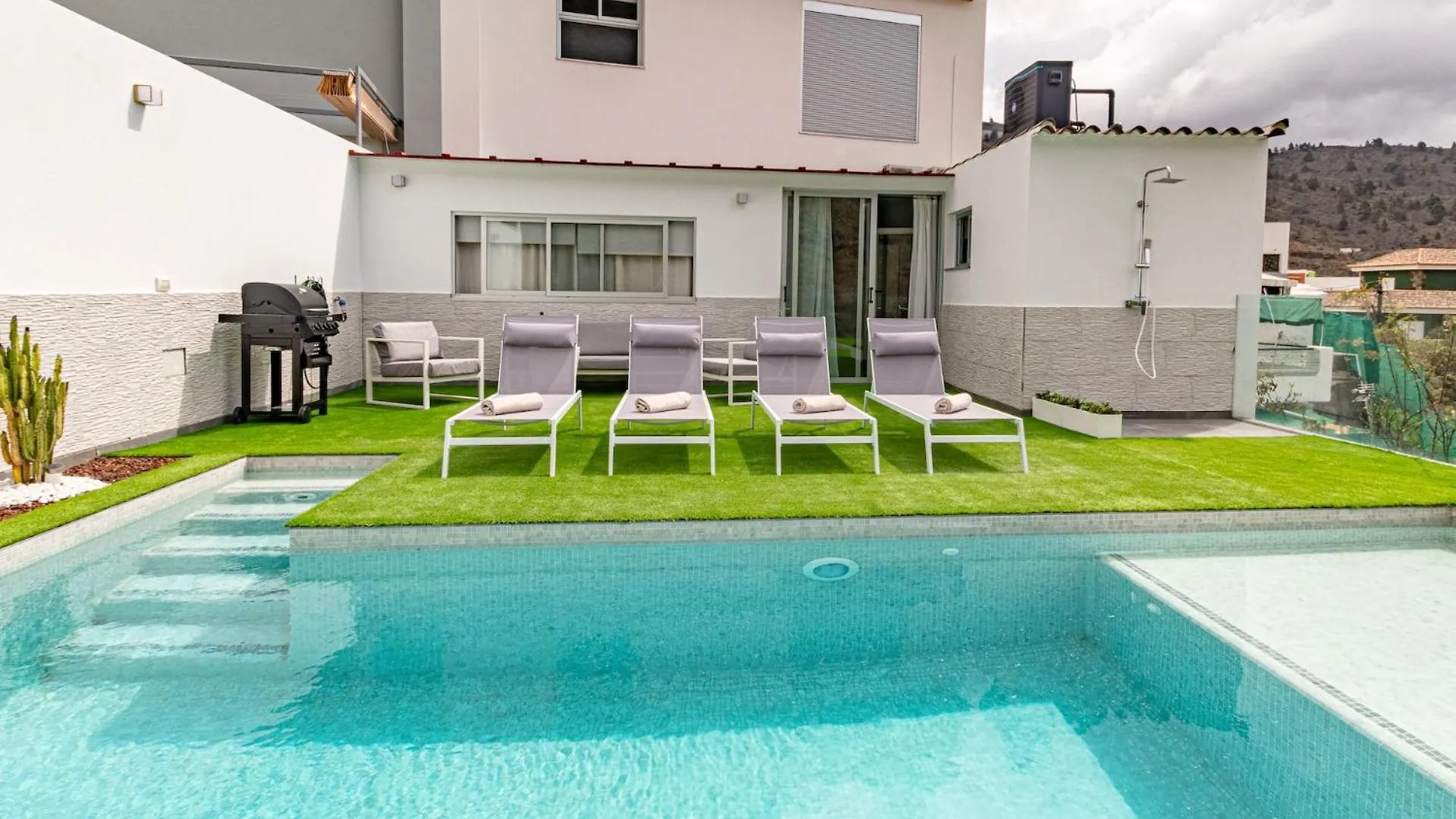 Villa Montana By Dream Homes Tenerife Tamaimo Spain